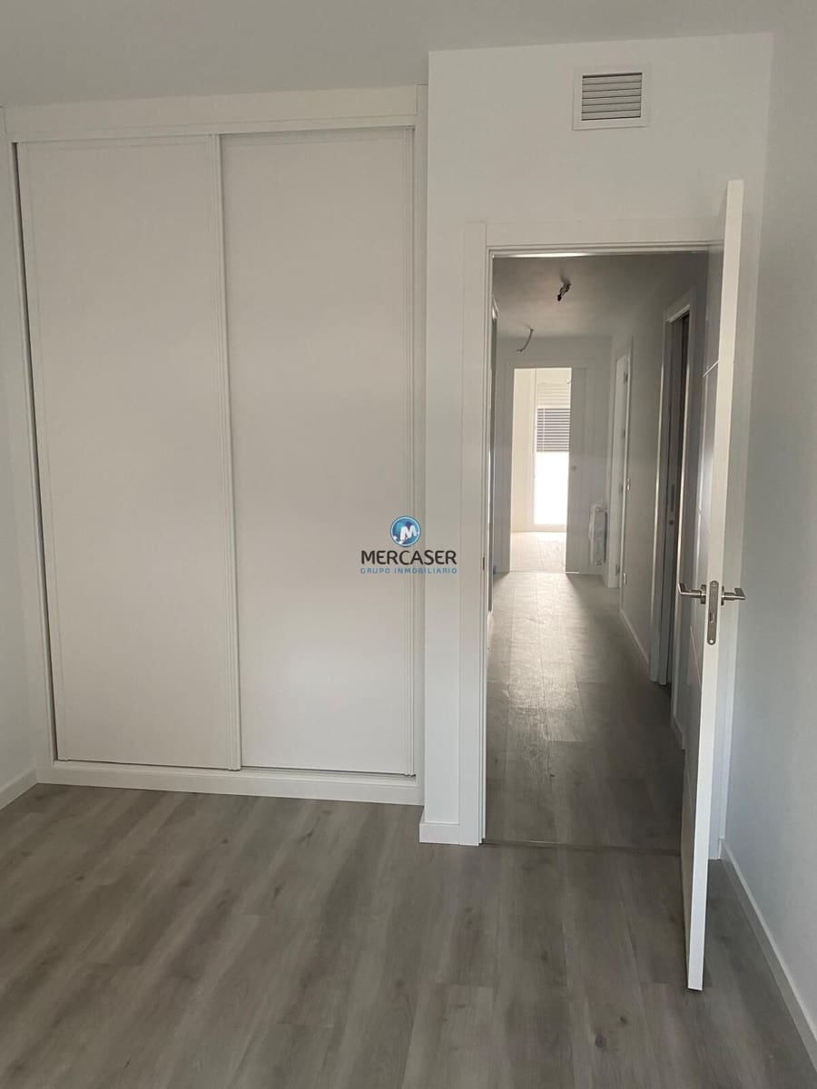 3 bedroom Flat for rent in Meco with pool garage - € 1,200 (Ref: 9920458)