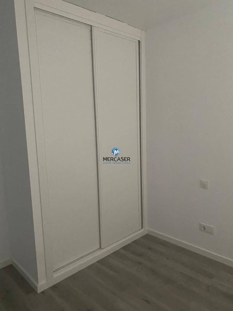 3 bedroom Flat for rent in Meco with pool garage - € 1,200 (Ref: 9920458)