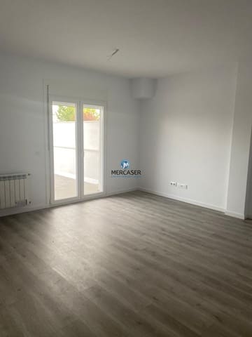 3 bedroom Flat for rent in Meco with pool garage - € 1,200 (Ref: 9920458)