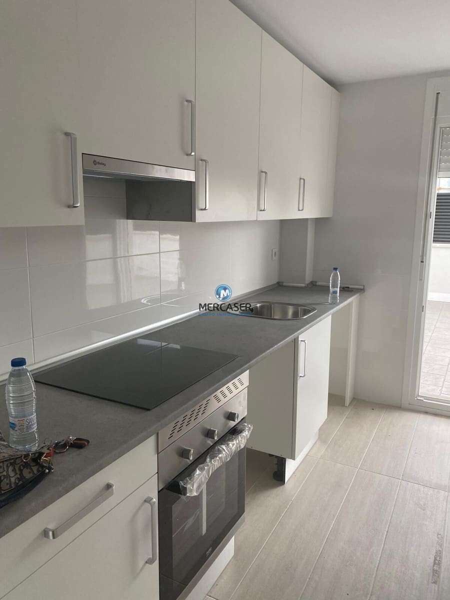 3 bedroom Flat for rent in Meco with pool garage - € 1,200 (Ref: 9920458)