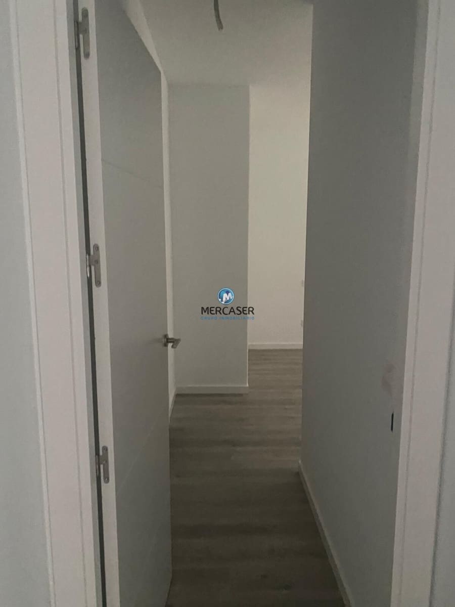 3 bedroom Flat for rent in Meco with pool garage - € 1,200 (Ref: 9920458)