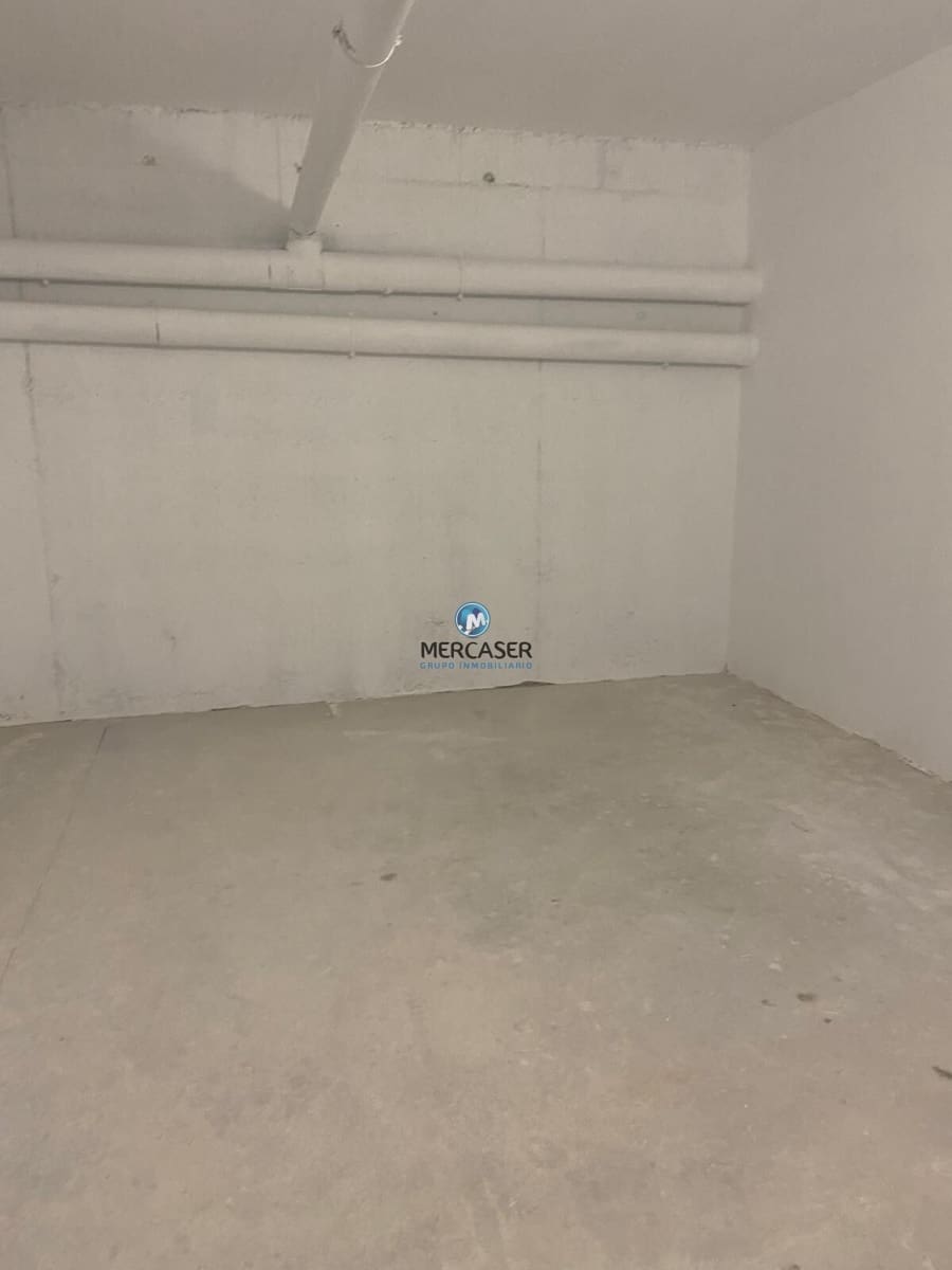 3 bedroom Flat for rent in Meco with pool garage - € 1,200 (Ref: 9920458)