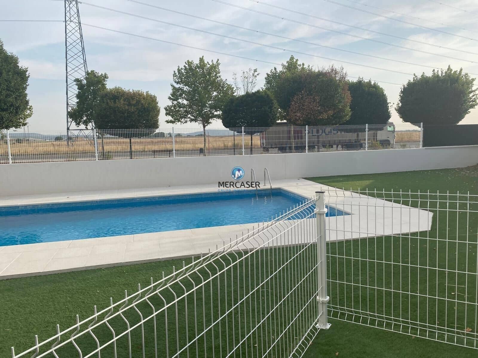 3 bedroom Flat for rent in Meco with pool garage - € 1,200 (Ref: 9920458)