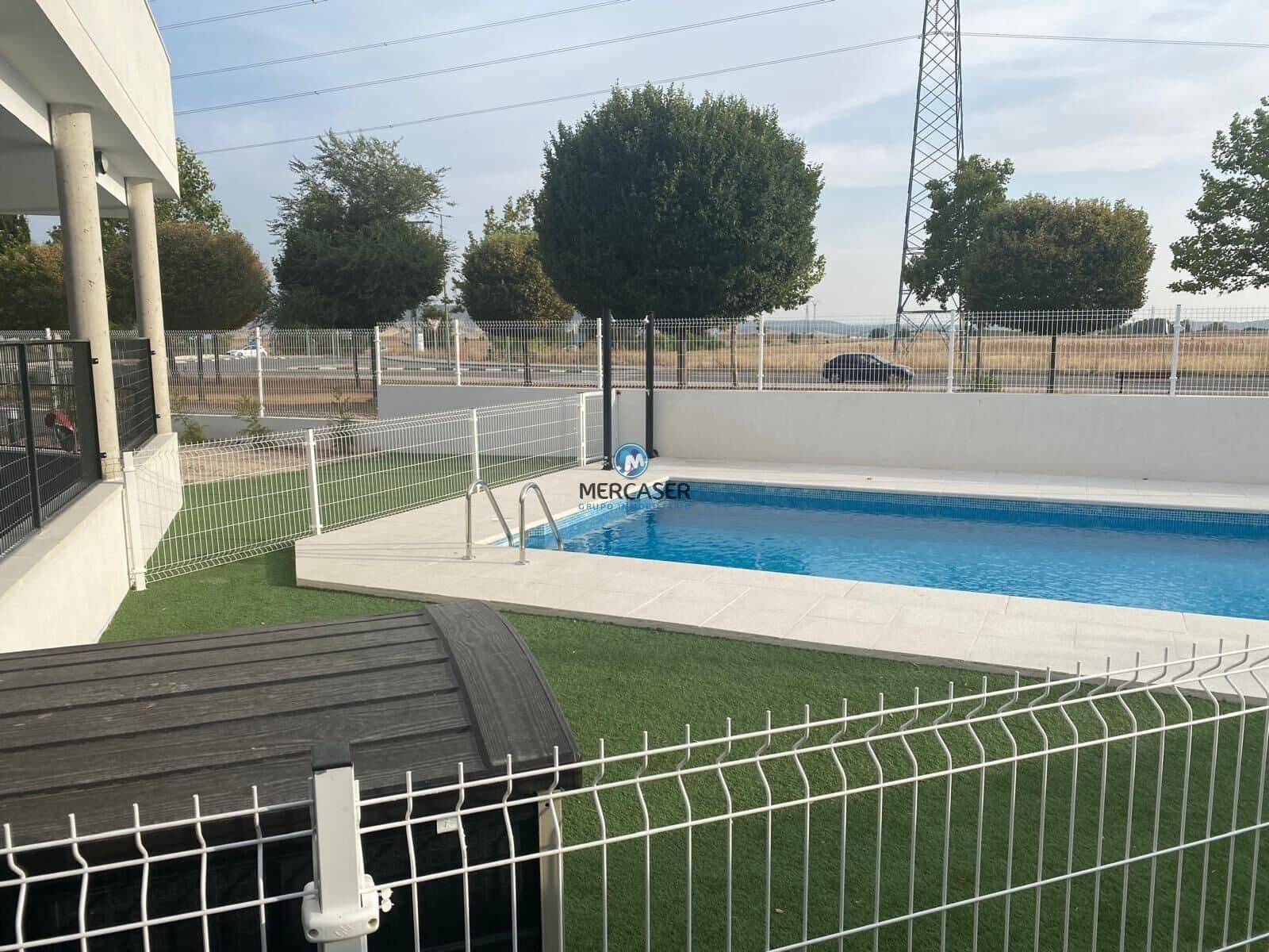 3 bedroom Flat for rent in Meco with pool garage - € 1,200 (Ref: 9920458)