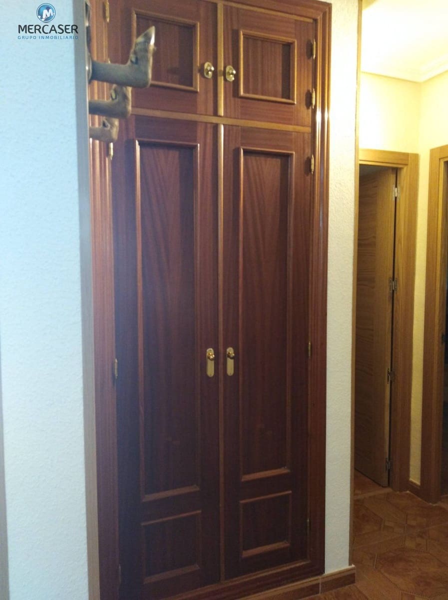 2 bedroom Flat for rent in Alcala de Henares - € 1,050 (Ref: 9920459)