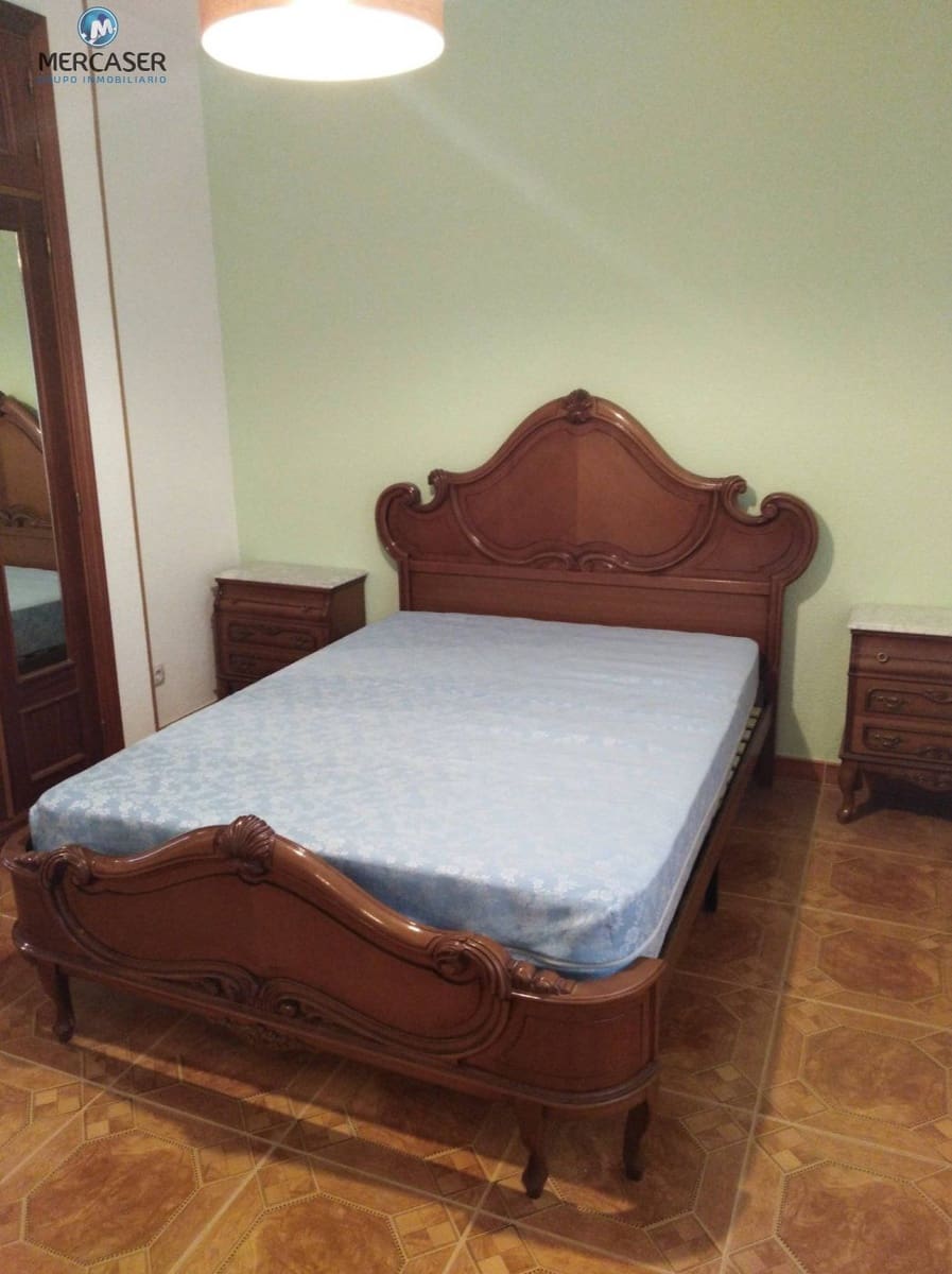 2 bedroom Flat for rent in Alcala de Henares - € 1,050 (Ref: 9920459)
