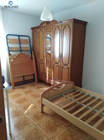 2 bedroom Flat for rent in Alcalá de Henares - € 1,050 (Ref: 9920459)
