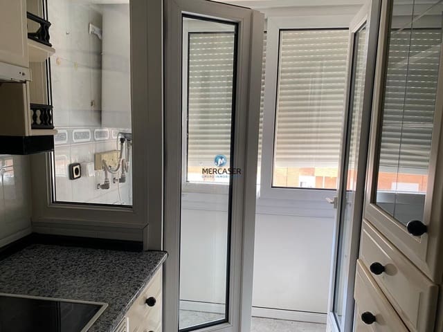 Piso de 3 habitaciones en Alcalá de Henares en venta - 153.500 € (Ref: 9920460)