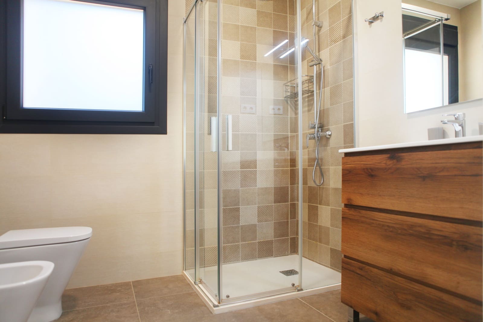 5 chambre Finca/Maison de Campagne à vendre à Begues avec piscine - 890 000 € (Ref: 9634900)