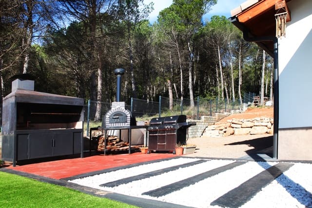 5 chambre Finca/Maison de Campagne à vendre à Begues - 890 000 € (Ref: 9634900)