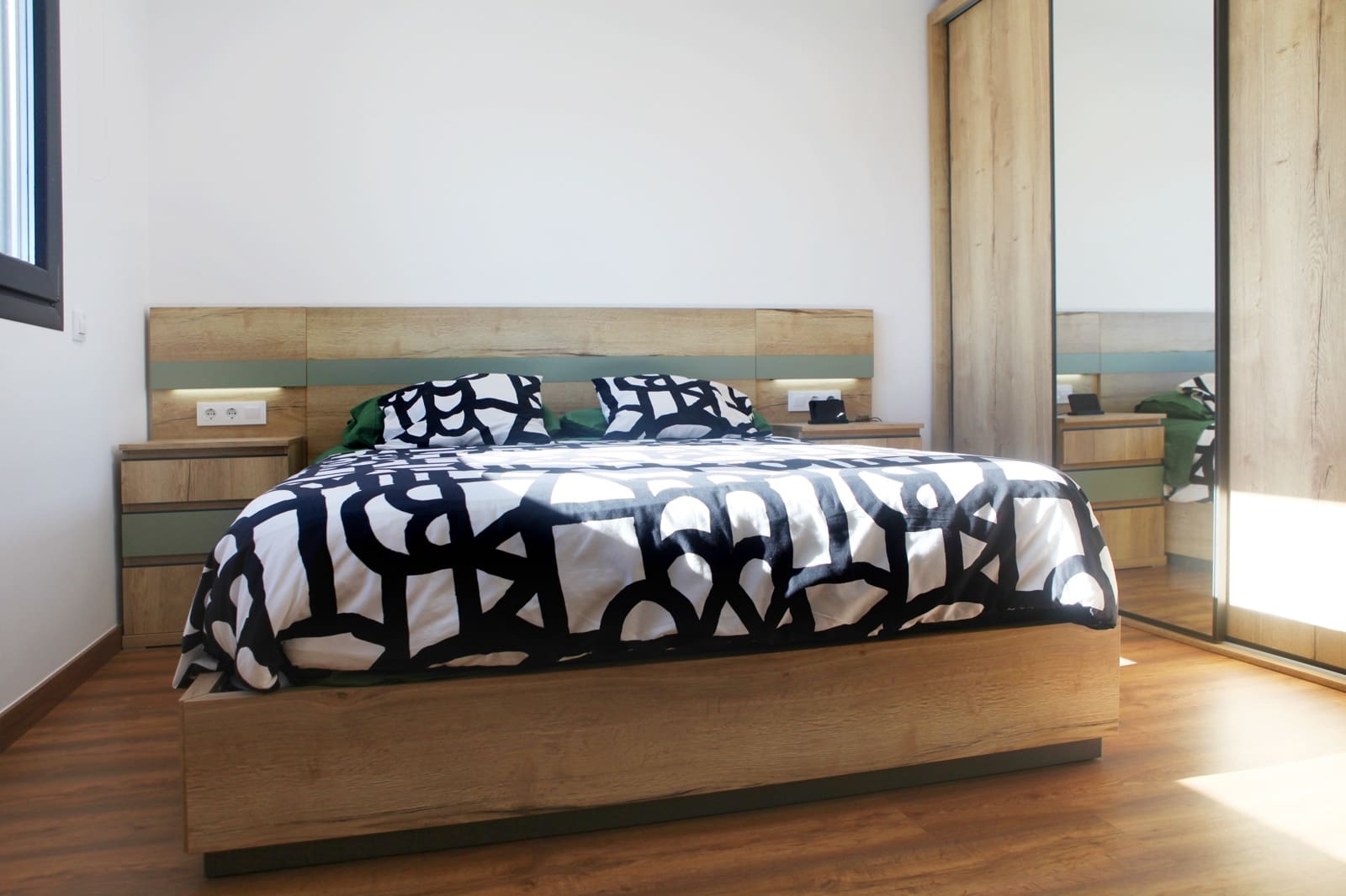 5 chambre Finca/Maison de Campagne à vendre à Begues avec piscine - 890 000 € (Ref: 9634900)