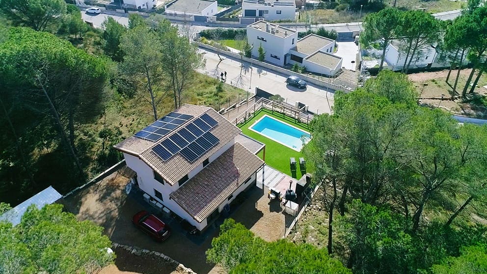 5 chambre Finca/Maison de Campagne à vendre à Begues avec piscine - 890 000 € (Ref: 9634900)