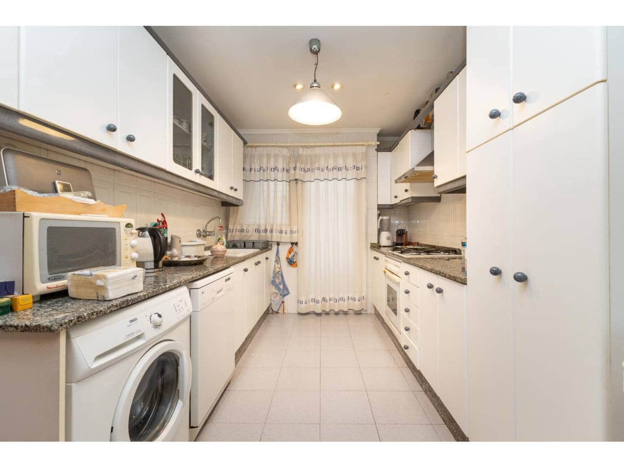 4 slaapkamer Flat te koop in Valencia stad met garage - € 450.000 (Ref: 9671032)