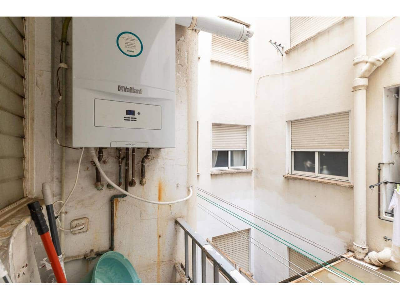 4 slaapkamer Flat te koop in Valencia stad met garage - € 450.000 (Ref: 9671032)