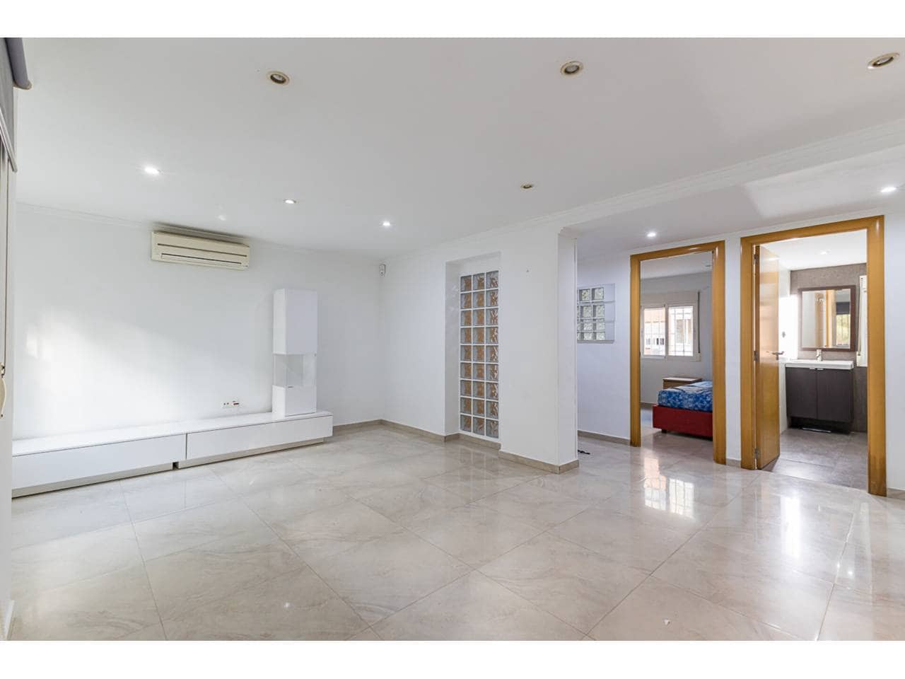 2 camera da letto Appartamento da affittare in Valencia citta - 1.000 € (Rif: 9671033)