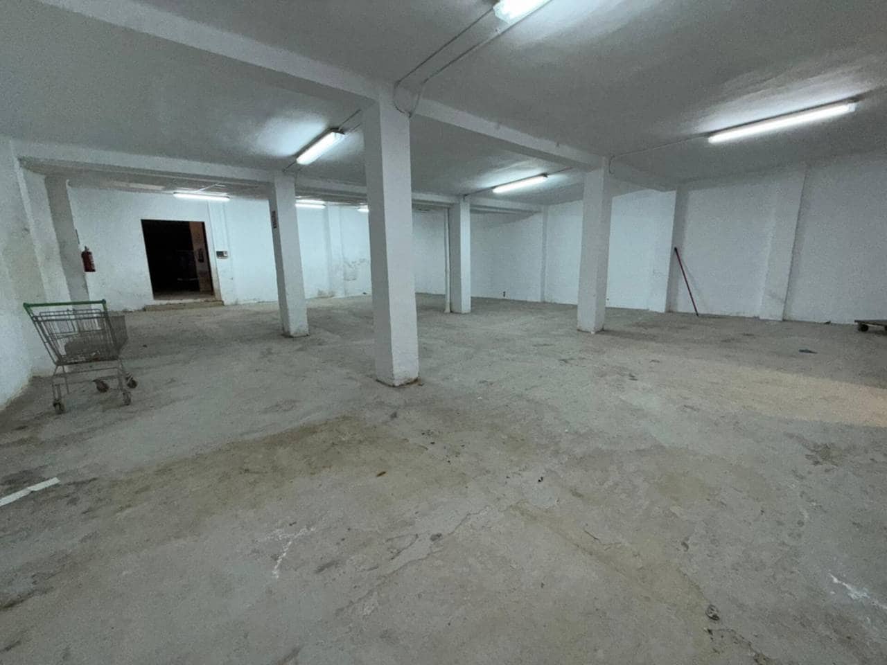 Gewerbe zu verkaufen in Valencia Stadt - 150.000 € (Ref: 9671034)