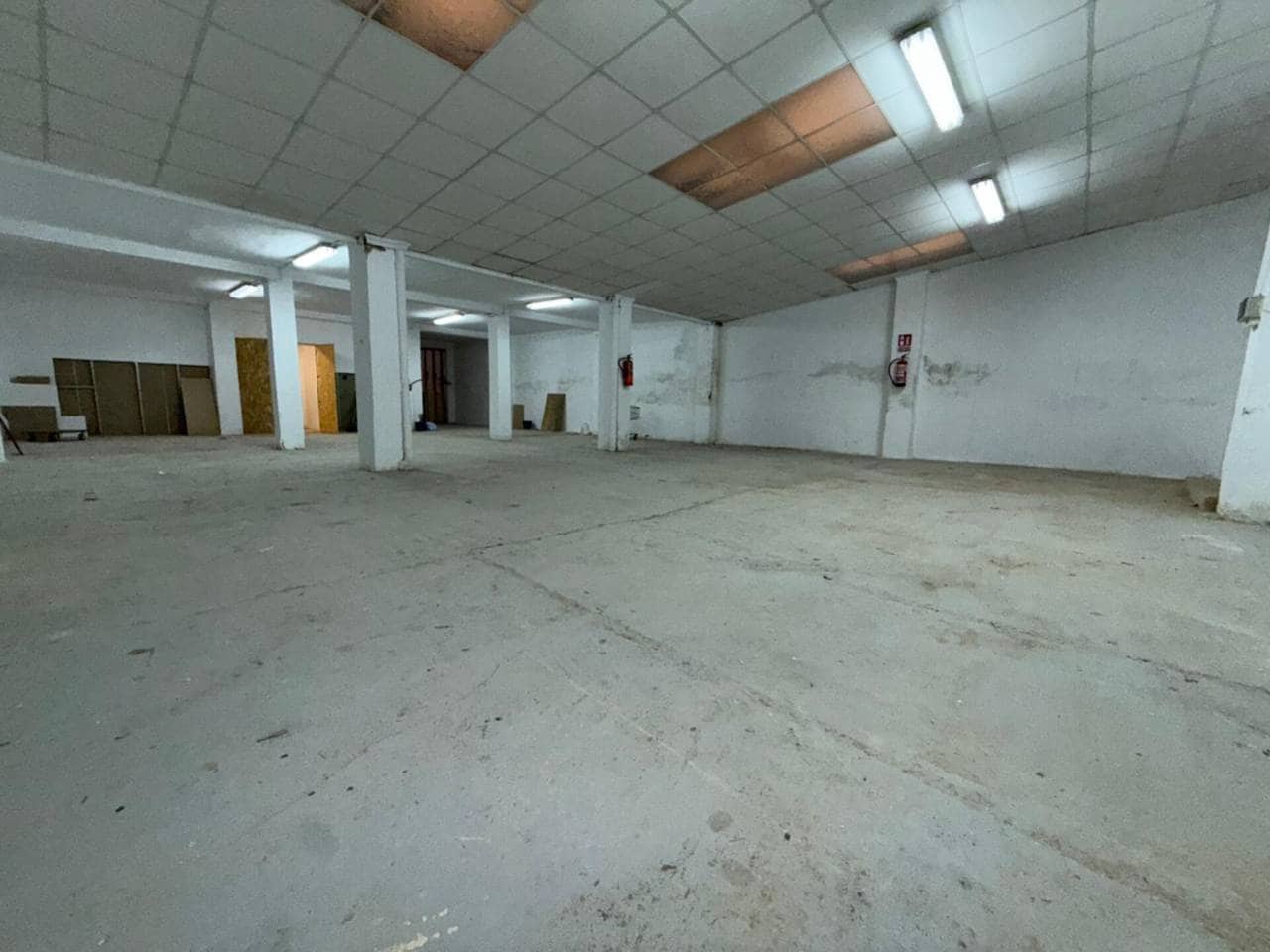 Gewerbe zu verkaufen in Valencia Stadt - 150.000 € (Ref: 9671034)