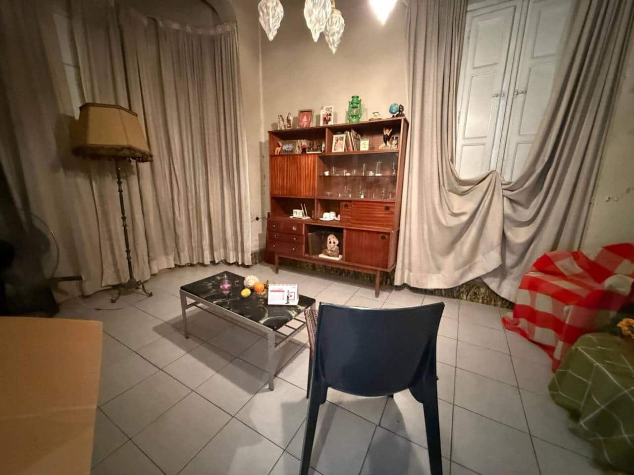 6 bedroom Terraced Villa for sale in Valencia city with garage - € 490,000 (Ref: 9671035)