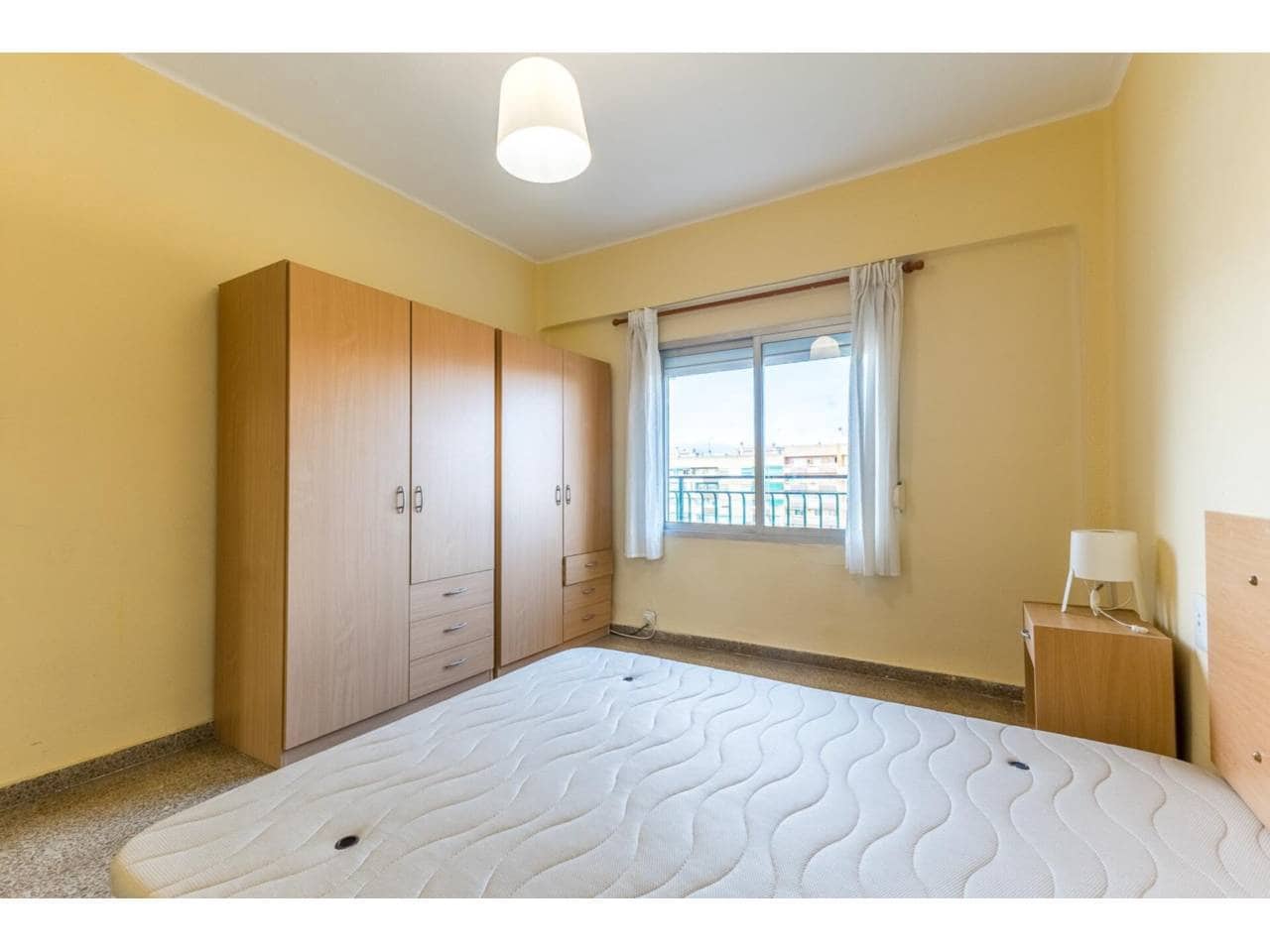 3 slaapkamer Flat te koop in Valencia stad - € 295.000 (Ref: 9671037)