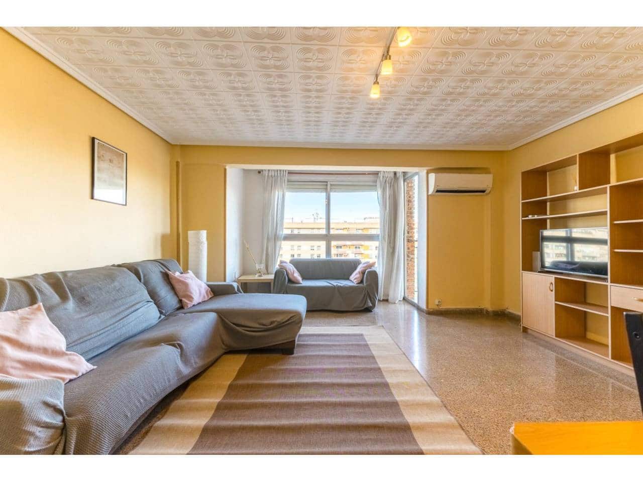 3 slaapkamer Flat te koop in Valencia stad - € 295.000 (Ref: 9671037)