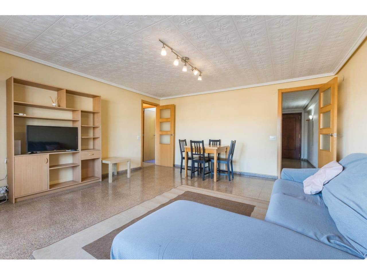 3 slaapkamer Flat te koop in Valencia stad - € 295.000 (Ref: 9671037)