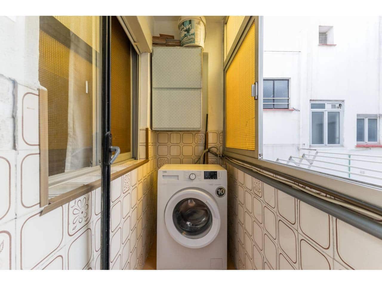 3 slaapkamer Flat te koop in Valencia stad - € 295.000 (Ref: 9671037)