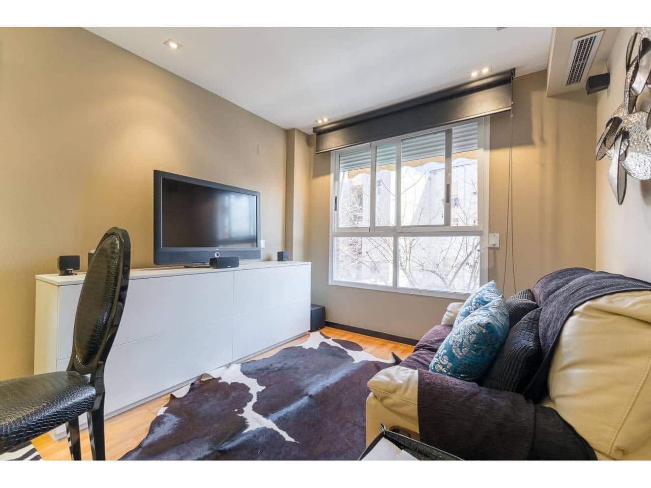 2 sypialnia Mieszkanie na sprzedaż w Miasto Walencja - 320 000 € (Ref: 9671042)