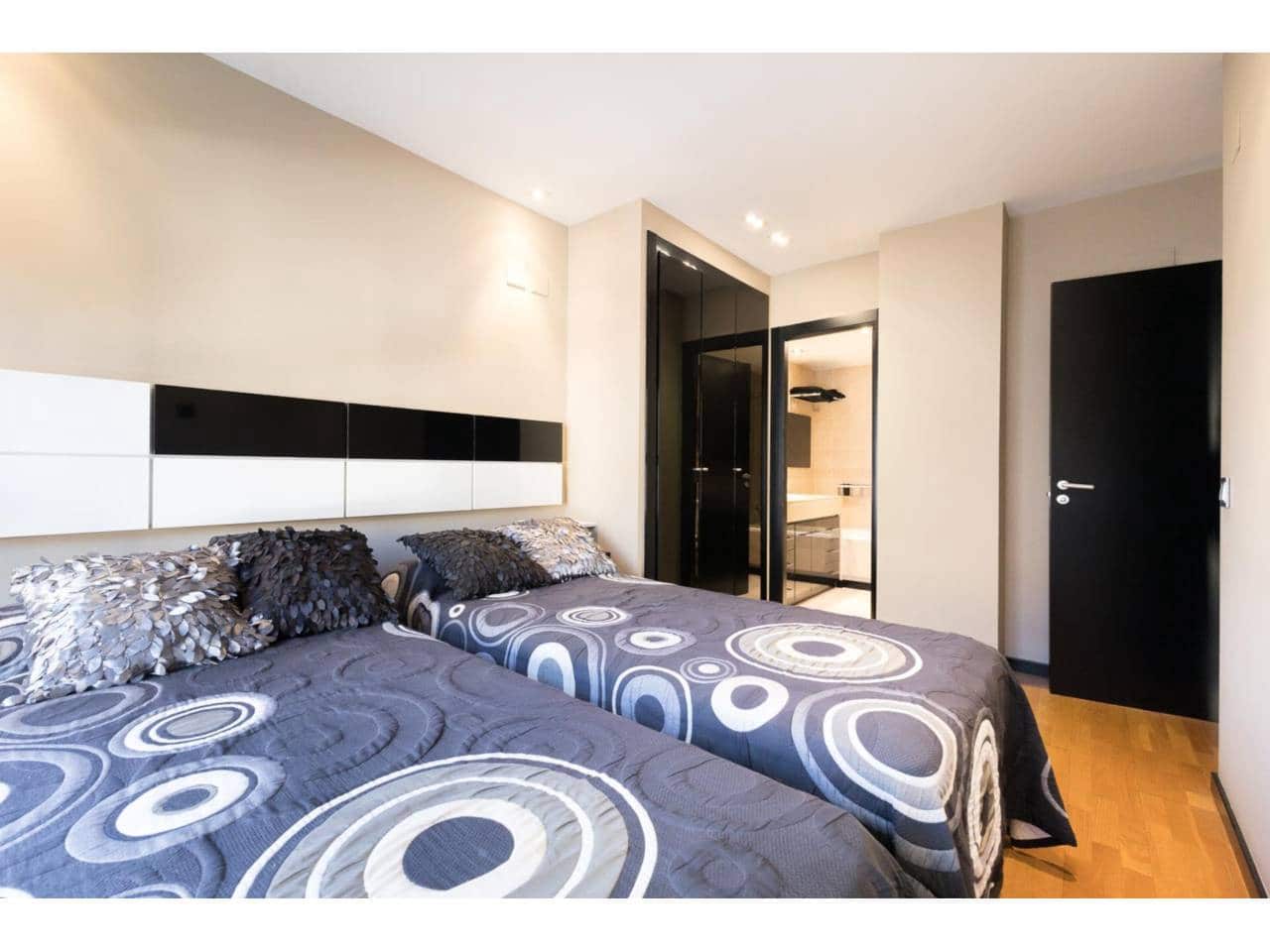 2 sypialnia Mieszkanie na sprzedaż w Miasto Walencja - 320 000 € (Ref: 9671042)