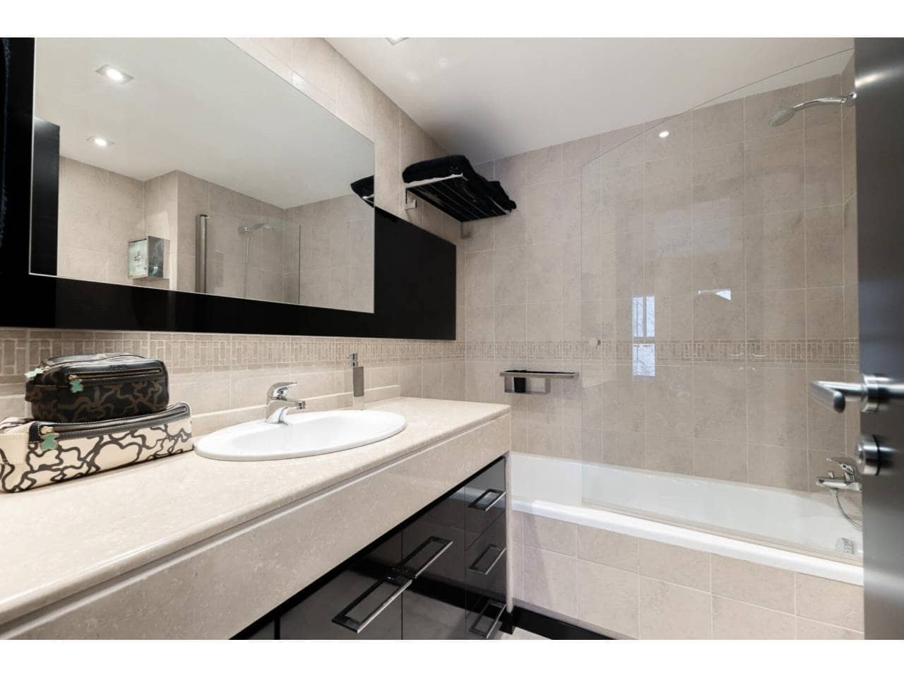 2 sypialnia Mieszkanie na sprzedaż w Miasto Walencja - 320 000 € (Ref: 9671042)