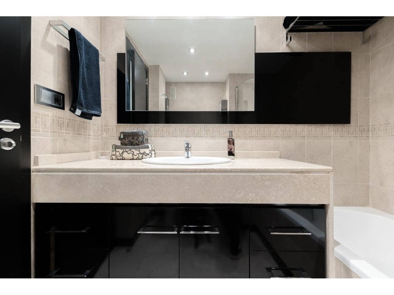 2 sypialnia Mieszkanie na sprzedaż w Miasto Walencja - 320 000 € (Ref: 9671042)