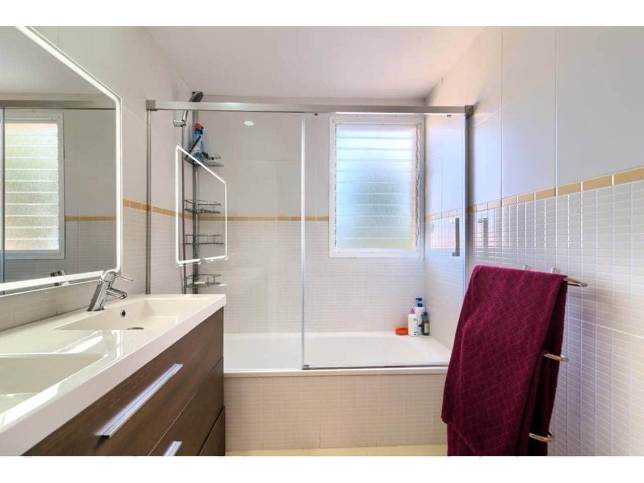 4 bedroom Villa for sale in Chiva with pool garage - € 420,000 (Ref: 9671043)