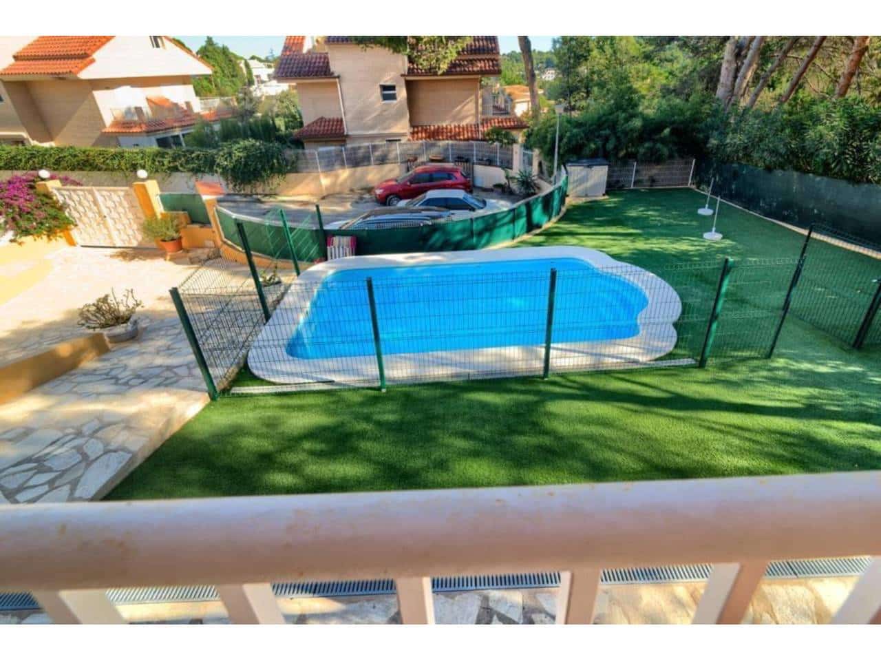 4 bedroom Villa for sale in Chiva with pool garage - € 420,000 (Ref: 9671043)