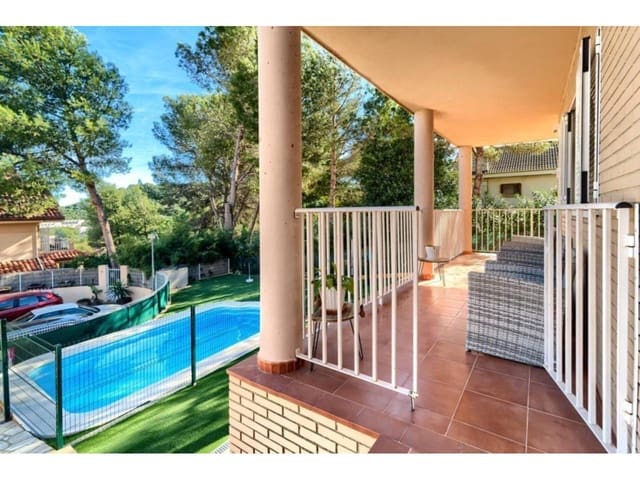 4 bedroom Villa for sale in Chiva with pool garage - € 420,000 (Ref: 9671043)