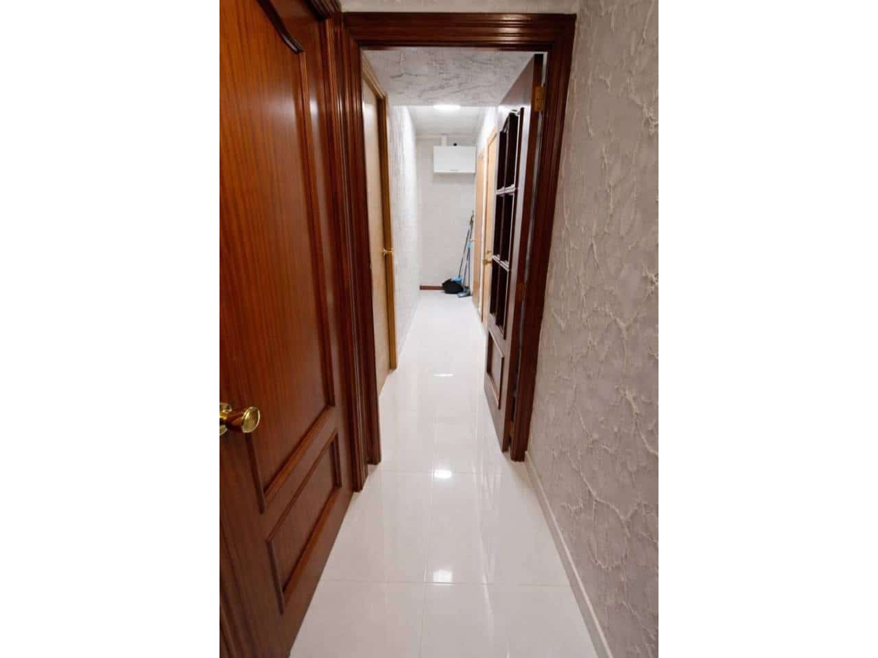 5 soverom Leilighet til salgs i Valencia by - € 248 000 (Ref: 9671045)