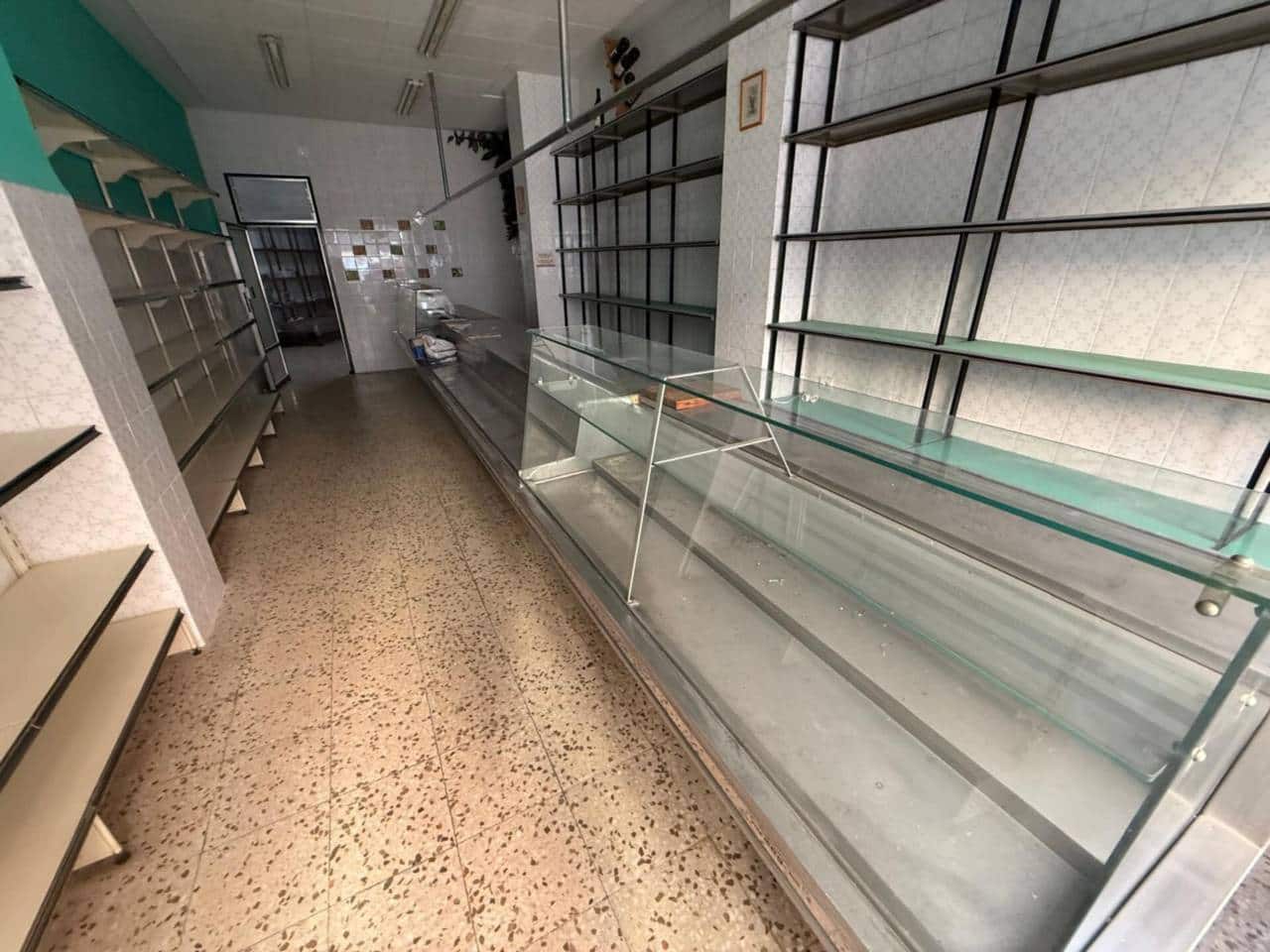 Local Comercial en València ciudad en venta - 89.000 € (Ref: 9671046)