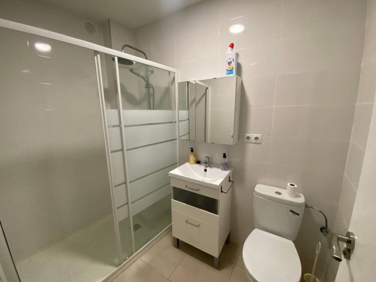 Erhverv til salg i Valencia by - € 230.000 (Ref: 9671049)