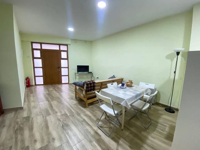 Erhverv til salg i Valencia by - € 230.000 (Ref: 9671049)