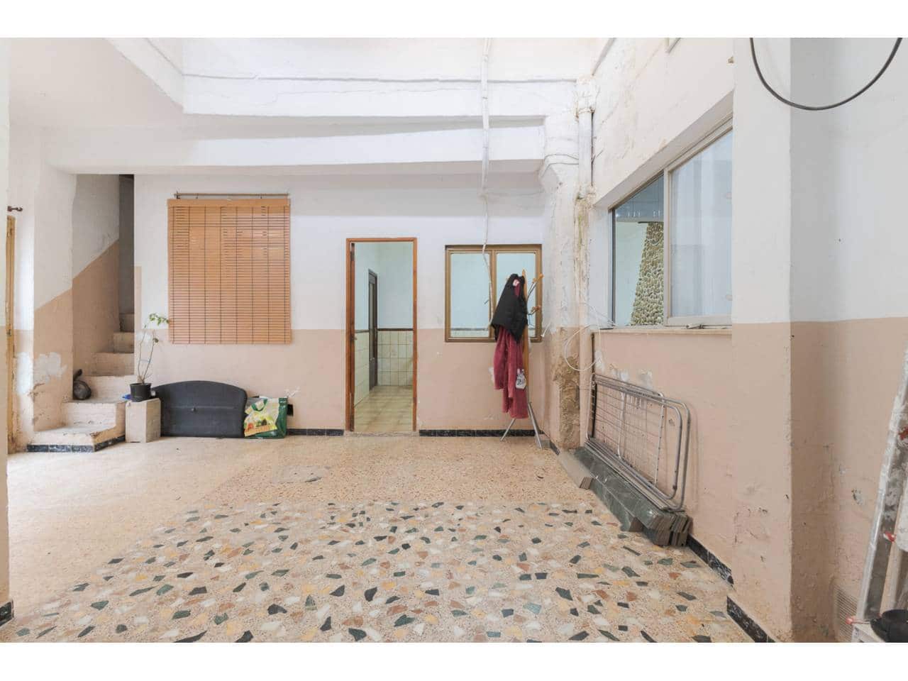 3 bedroom Townhouse for sale in L'Alcudia - € 135,000 (Ref: 9671050)