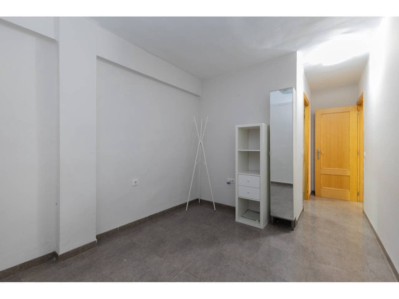 2 Zimmer Wohnung zu verkaufen in Paterna - 159.000 € (Ref: 9671052)