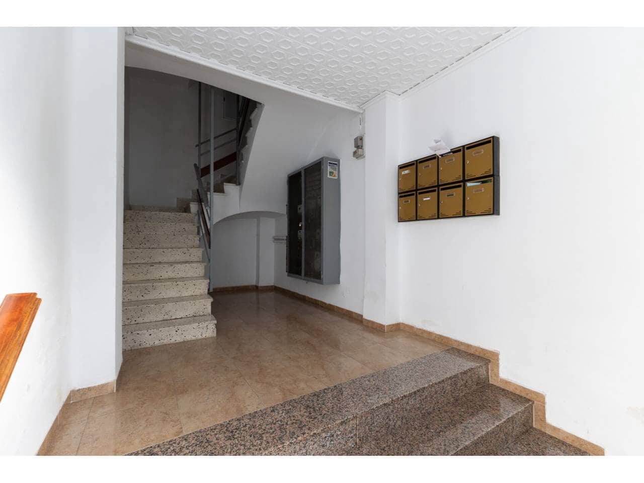 2 Zimmer Wohnung zu verkaufen in Paterna - 159.000 € (Ref: 9671052)