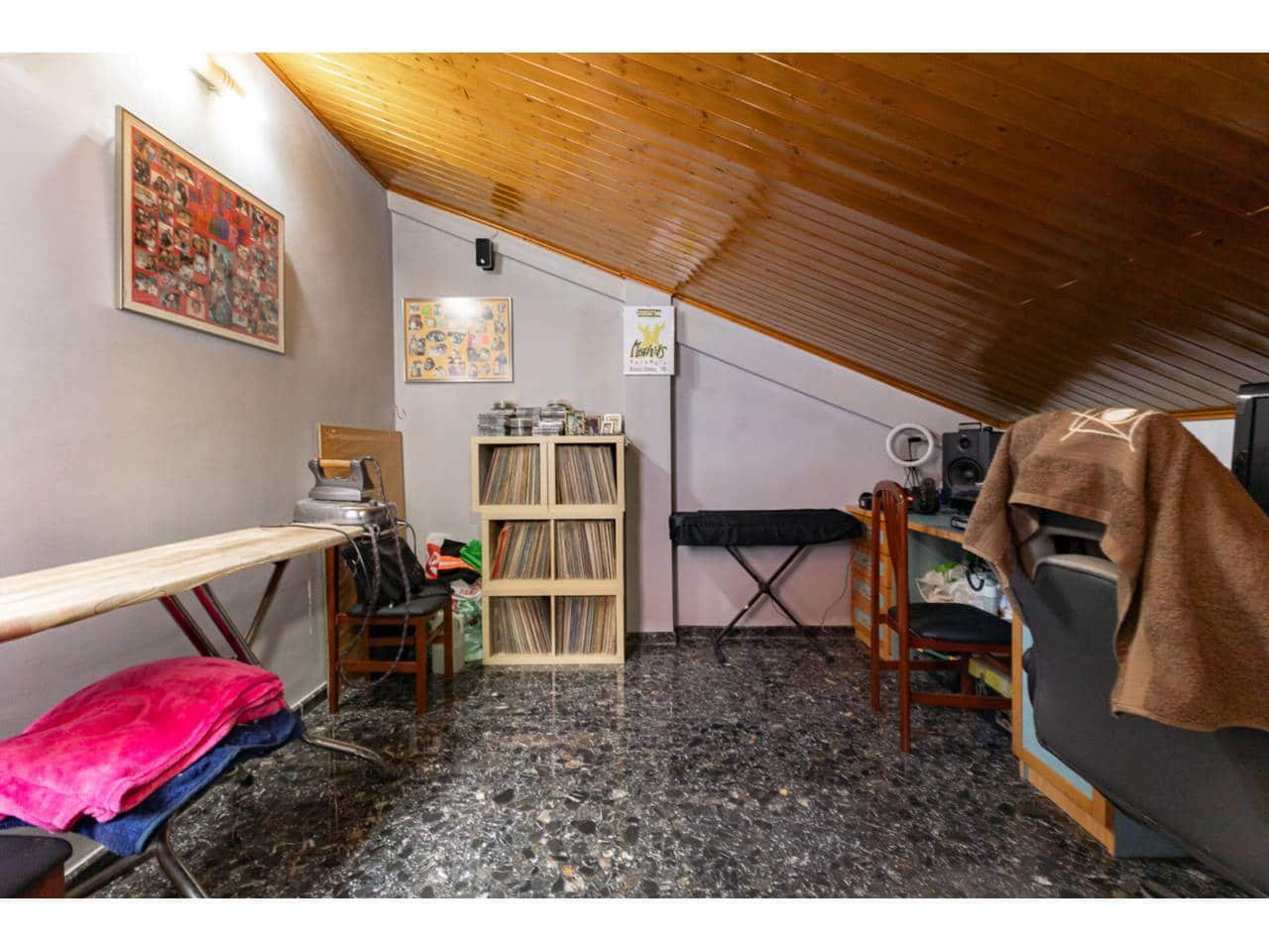 4 sypialnia Dom na sprzedaż w Miasto Walencja - 660 000 € (Ref: 9671053)