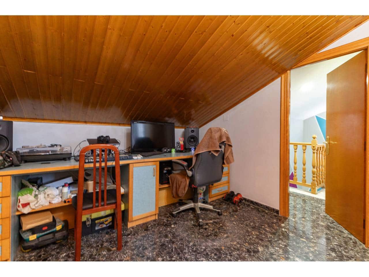 4 sypialnia Dom na sprzedaż w Miasto Walencja - 660 000 € (Ref: 9671053)