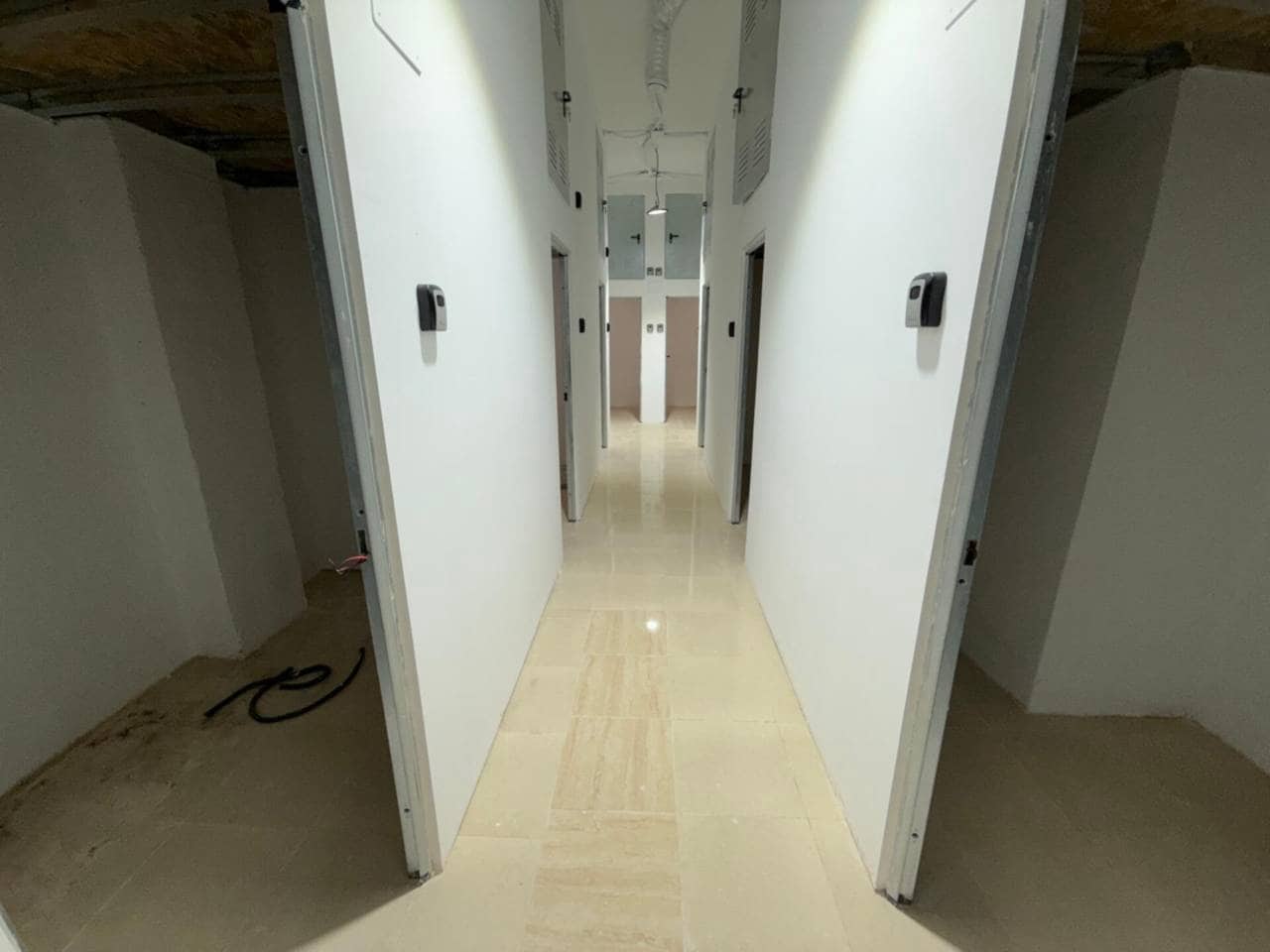 28 Zimmer Gewerbe zu verkaufen in Valencia Stadt - 150.000 € (Ref: 9671056)