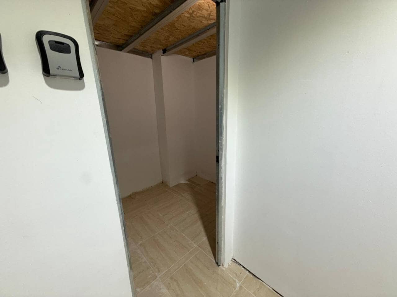28 Zimmer Gewerbe zu verkaufen in Valencia Stadt - 150.000 € (Ref: 9671056)