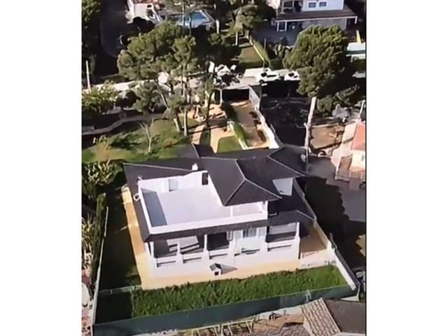 4 soverom Villa til salgs i Picassent med garasje - € 795 000 (Ref: 9671057)