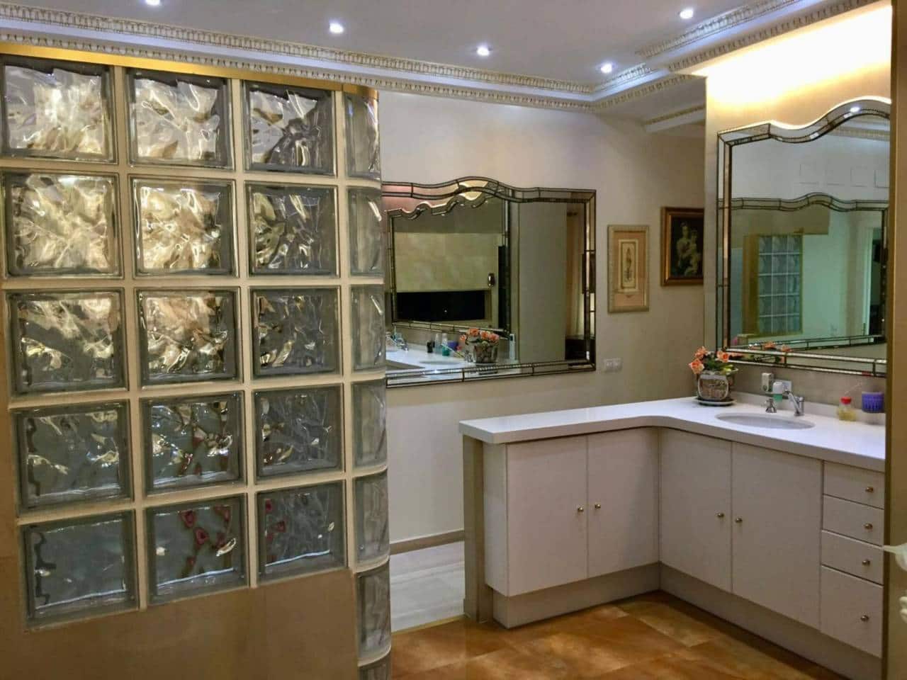 4 soverom Villa til salgs i Picassent med garasje - € 795 000 (Ref: 9671057)