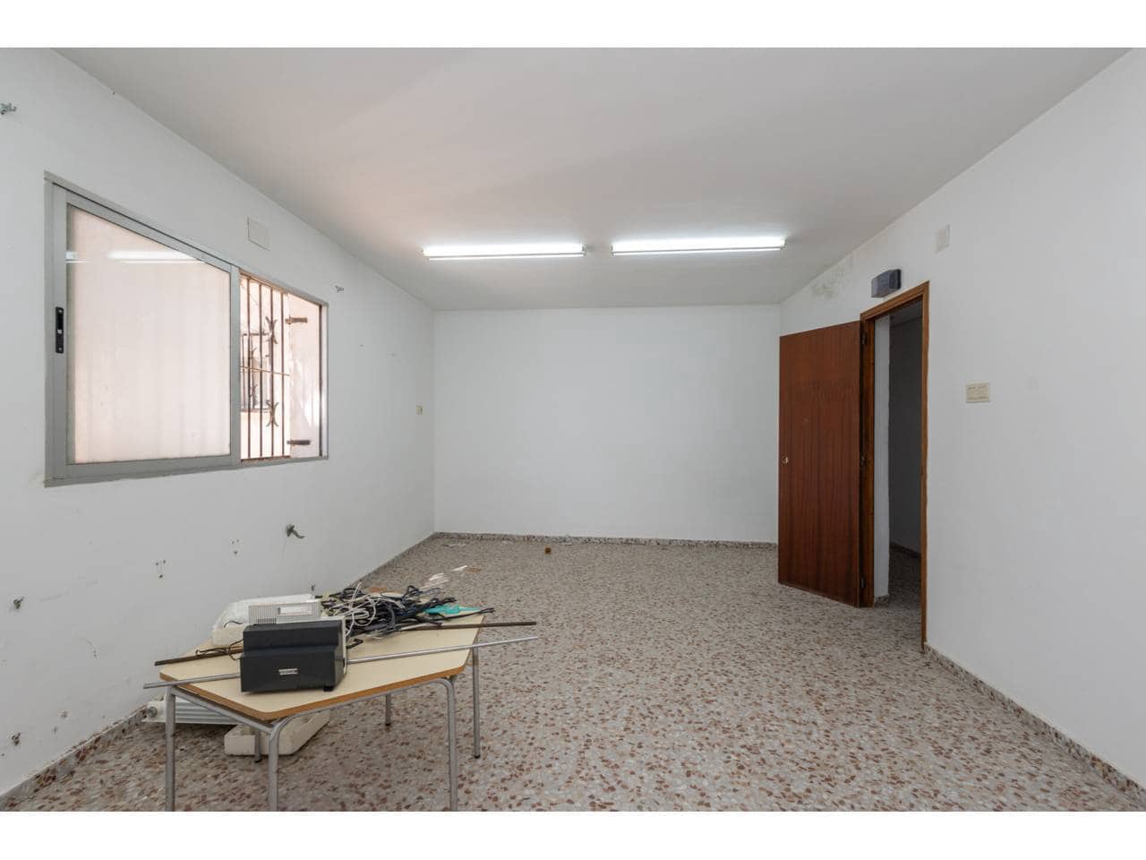 6 quarto Moradia para venda em Manises com garagem - 370 000 € (Ref: 9671059)
