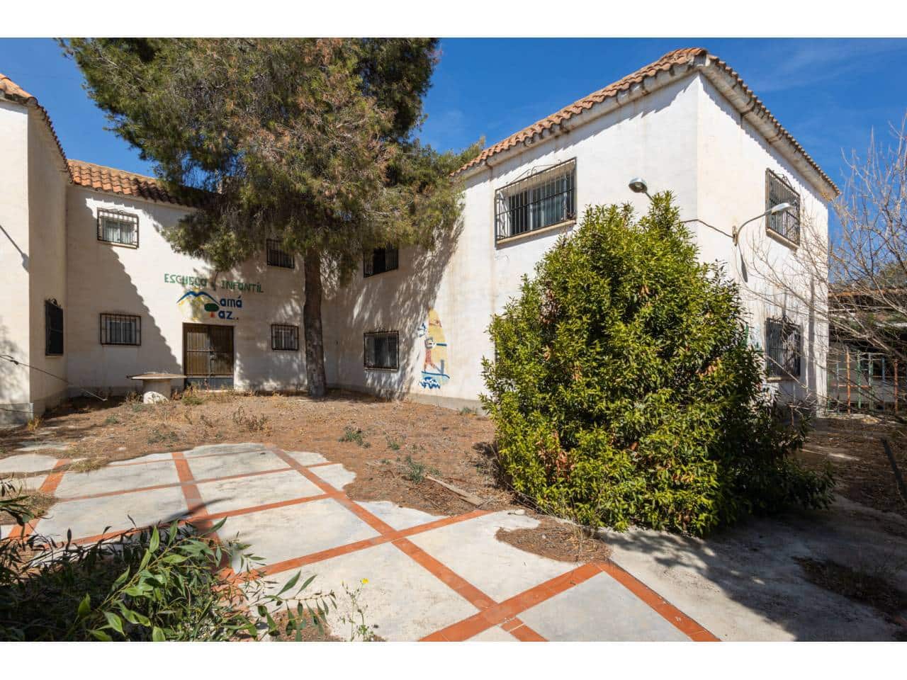 6 quarto Moradia para venda em Manises com garagem - 370 000 € (Ref: 9671059)