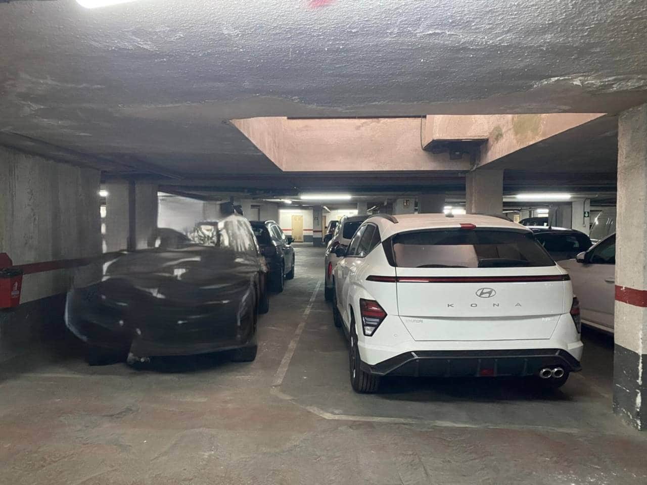 Garage for sale in Valencia city - € 37,000 (Ref: 9721011)