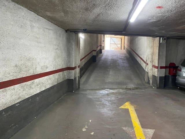 Garage for sale in Valencia city - € 37,000 (Ref: 9721011)